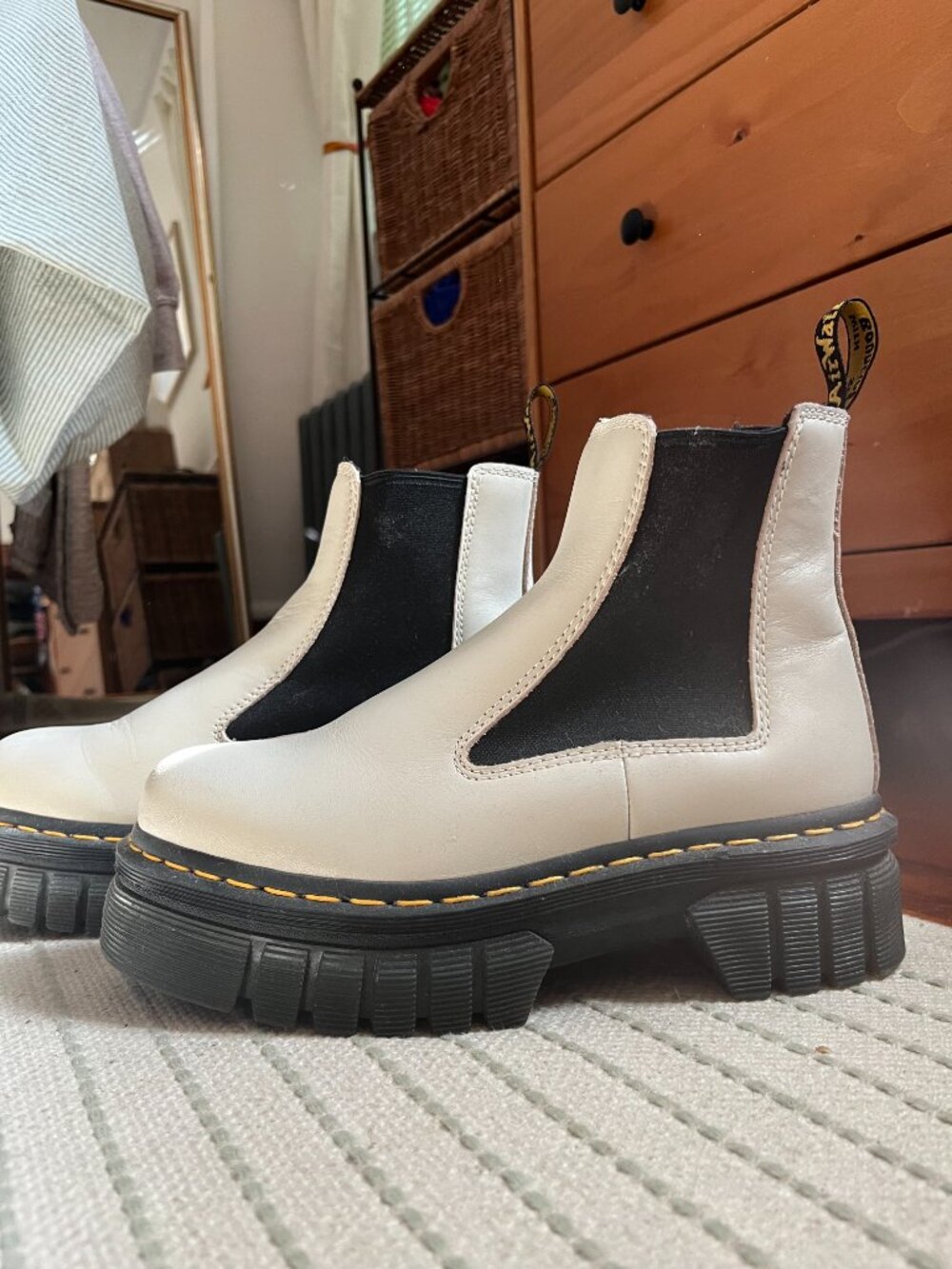 Platform Dr Martens Audrick Chelsea Boot